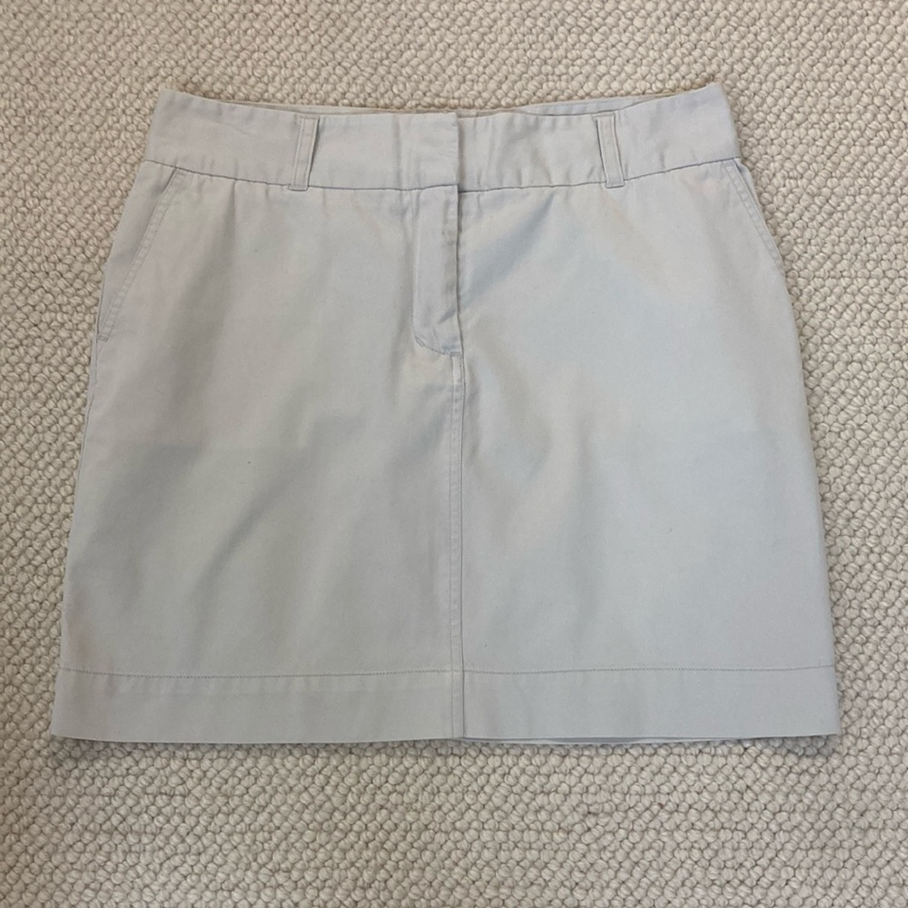 Vineyard Vines khaki mini skirt